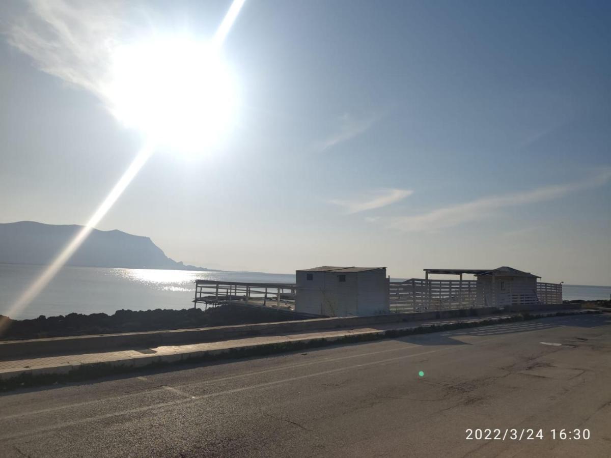 Holiday Home Sulmare イーゾラ・デッレ・フェンミネ エクステリア 写真